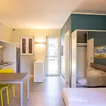 Θέρετρο Golfo Del Sole & 4*