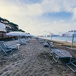 Θέρετρο Golfo Del Sole &