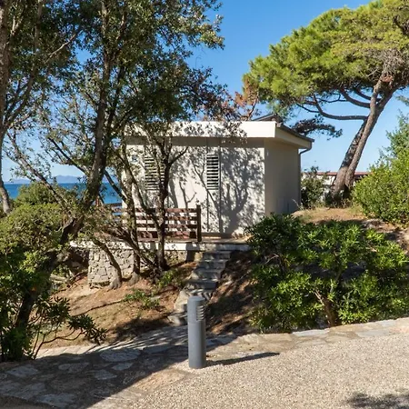 Resort Golfo Del Sole &