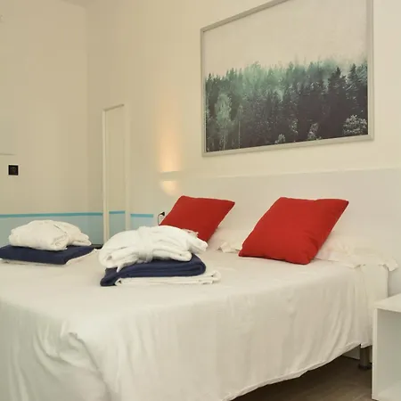 Golfo Del Sole & リゾート 4*