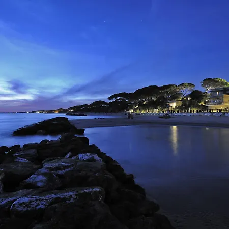 Golfo Del Sole & 4*